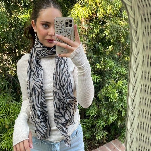 Free People Accessories - lightweight black and white animal zebra print scarf